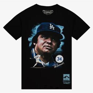 MITCHELL & NESS Men's Fernando Valenzuela LA Dodgers Portrait T-Shirt Size 2XL